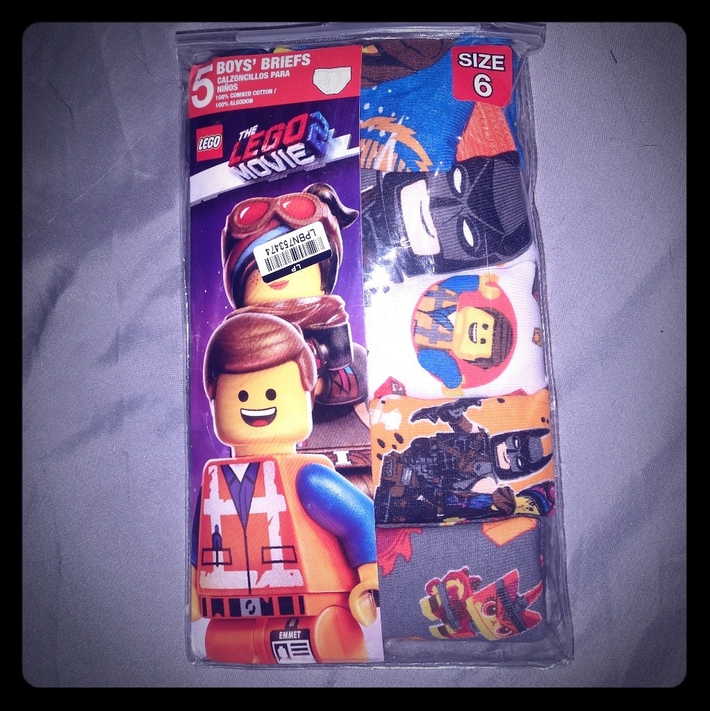 Lego Movie Boys breifs